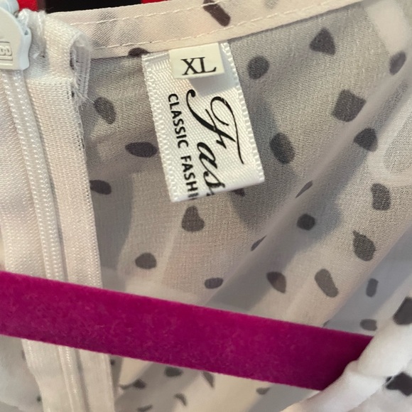 White Polka Dot Romper (XL) - Picture 2 of 3